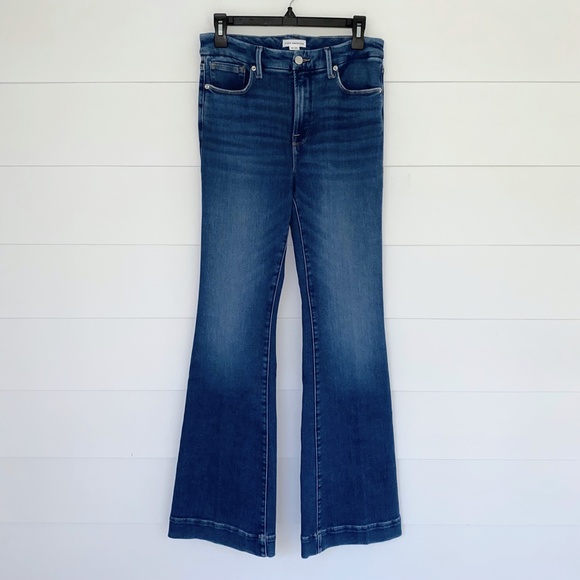 Good American Good Legs Flare Jeans Blue843 8 - Picture 10 of 14